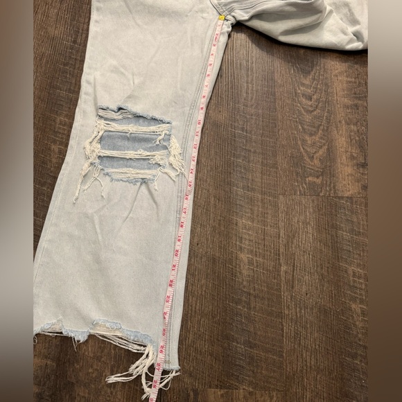 NWT Vervet High rise light wash wide leg jeans - Picture 4 of 6